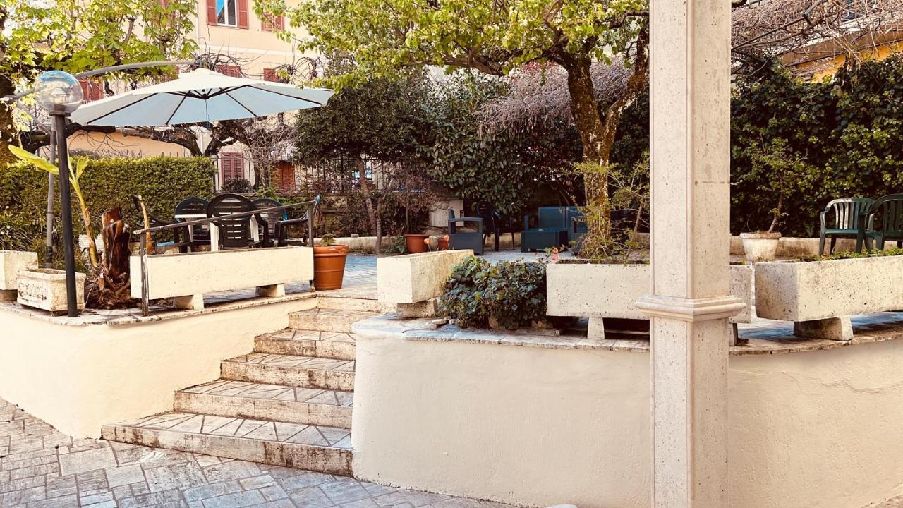 Albergo Belsito Fiuggi Esterno foto