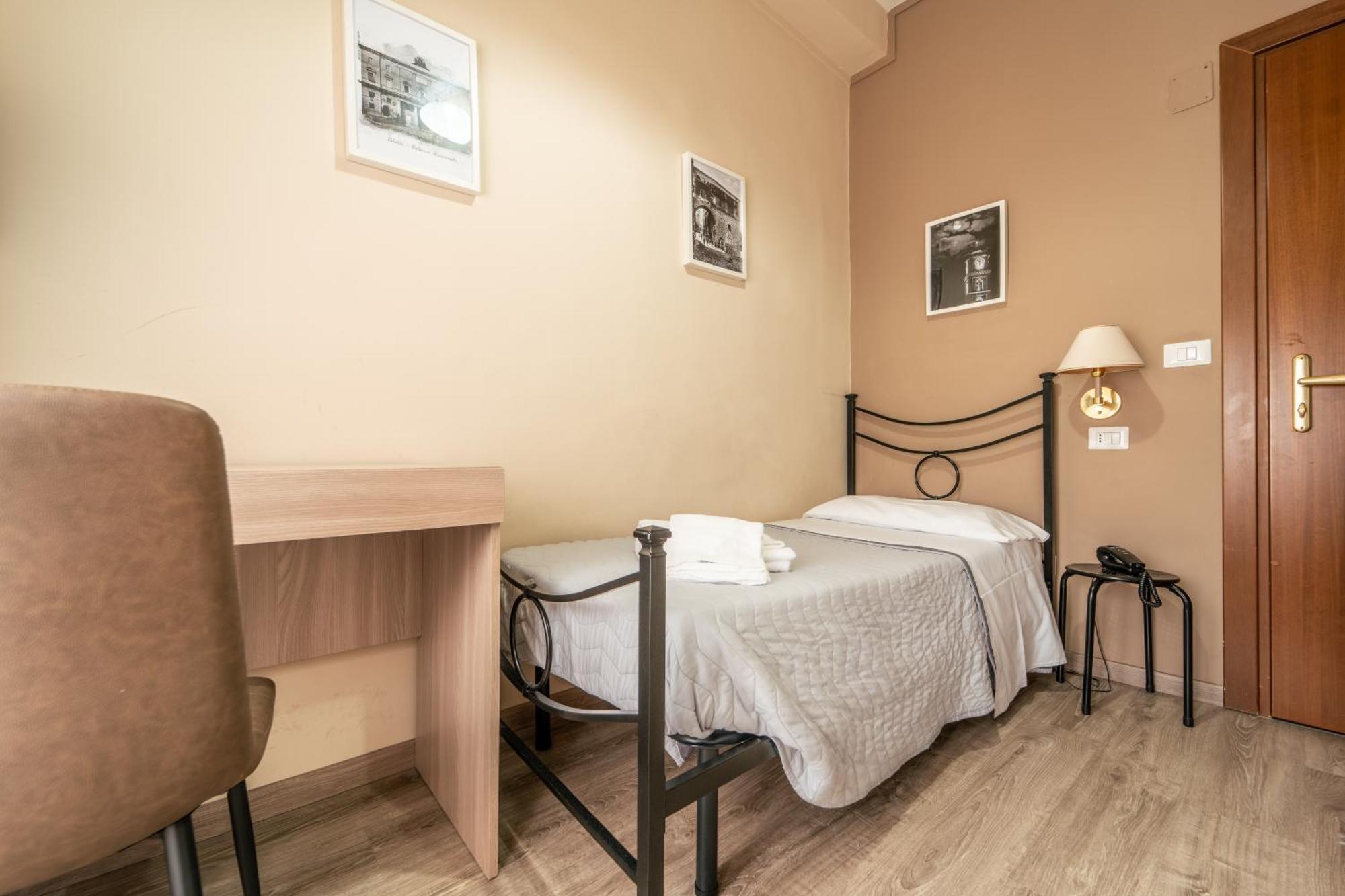 Albergo Belsito Fiuggi Esterno foto